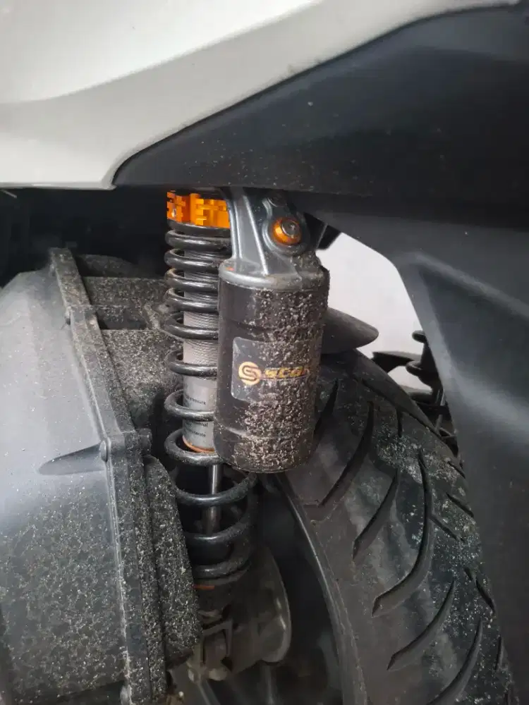 Shockbreaker motor PCX 160