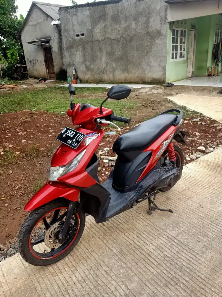 Honda beat karbu tahun 2011