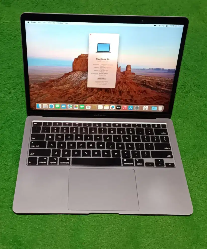 Apple MacBook Air 2020 Intel i5 8/256 Grey Murah