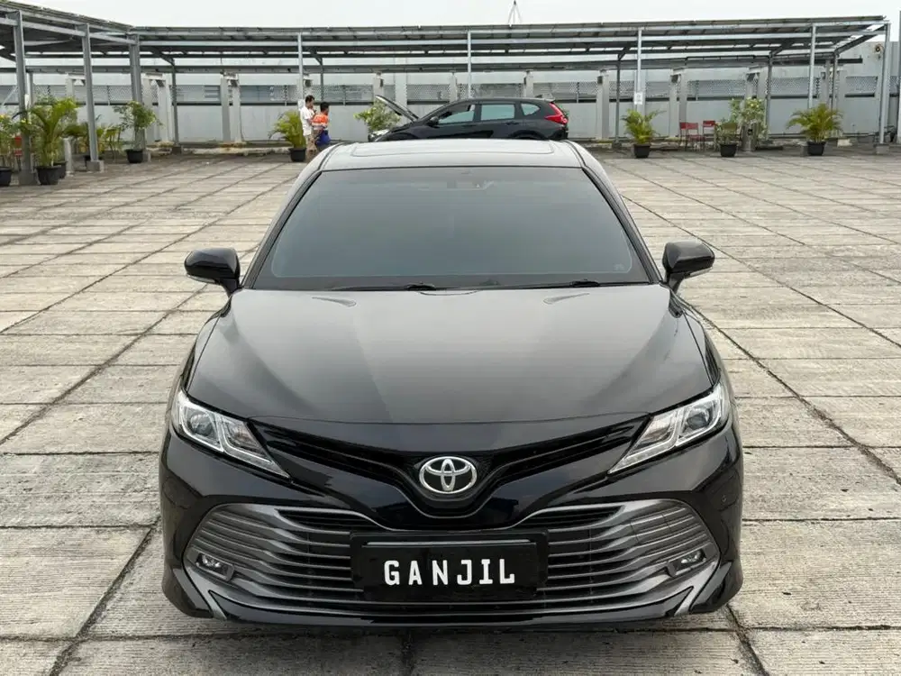 Toyota Camry V 2.4 2019 AT