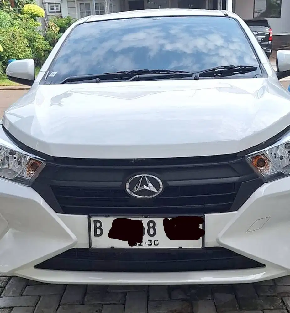 Daihatsu Ayla X 1.0 AT Putih '24 KM 9000 Plat B Genap
