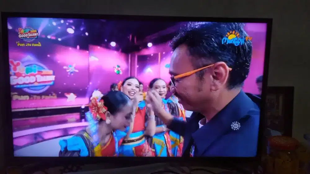 TV Samsung LED Smart 40 Inch Original