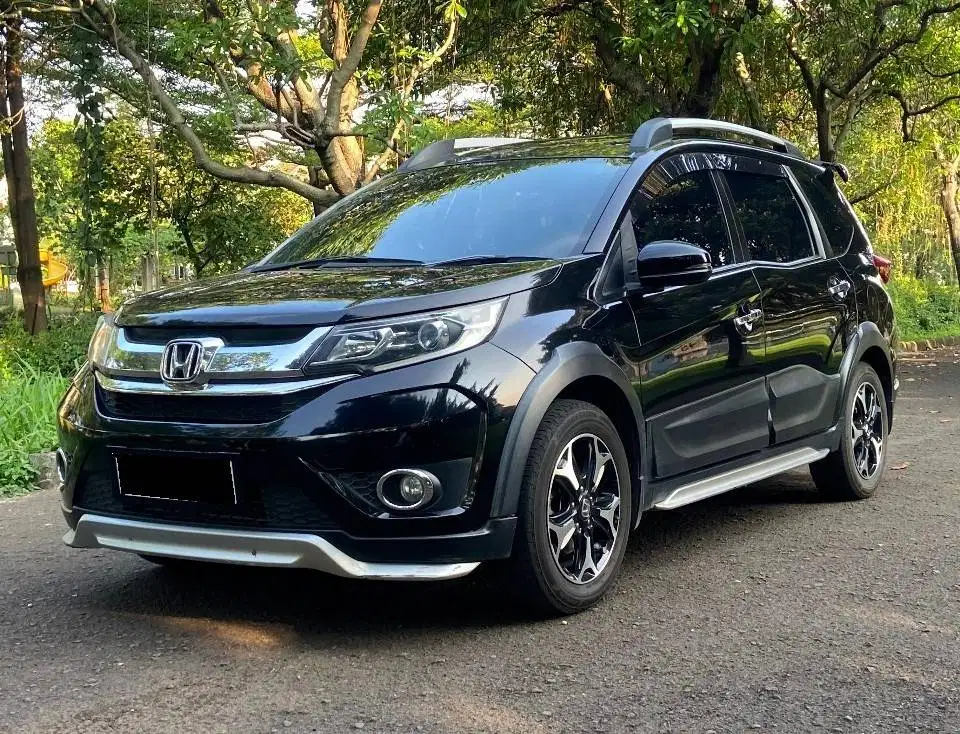 BR-V 1.5 E Prestige AT 2018 TDP 5 JUTA Kredit Cash BERGARANSI
