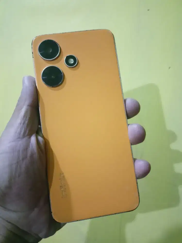 Infinix hot 30i ram 8+8 memori 128 orian lecet pakai hp only
