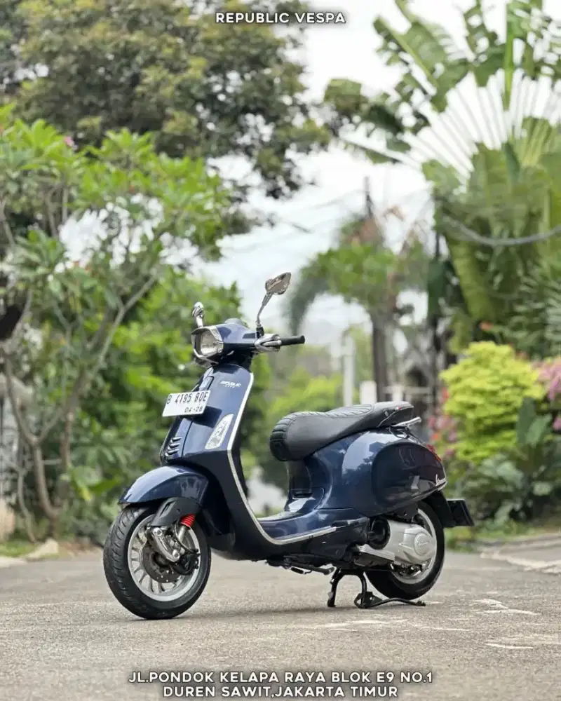 DIJUAL VESPA SPRINT 150 3V TH 2014 PEERFECT CONDITION
