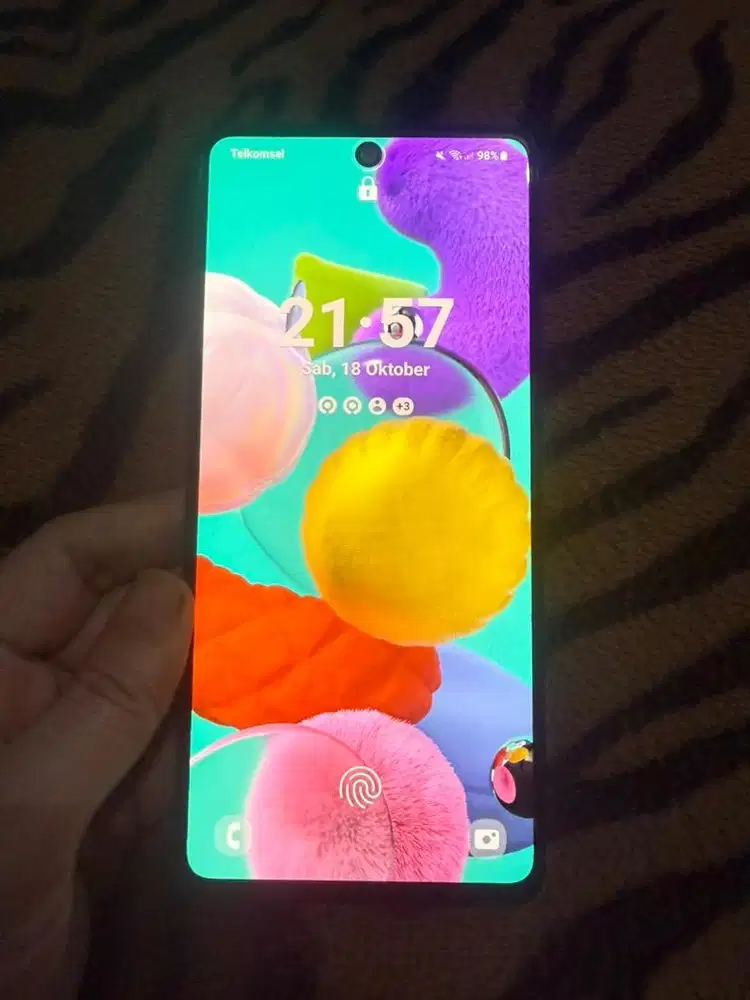 Hp samsung A51 layar amoled