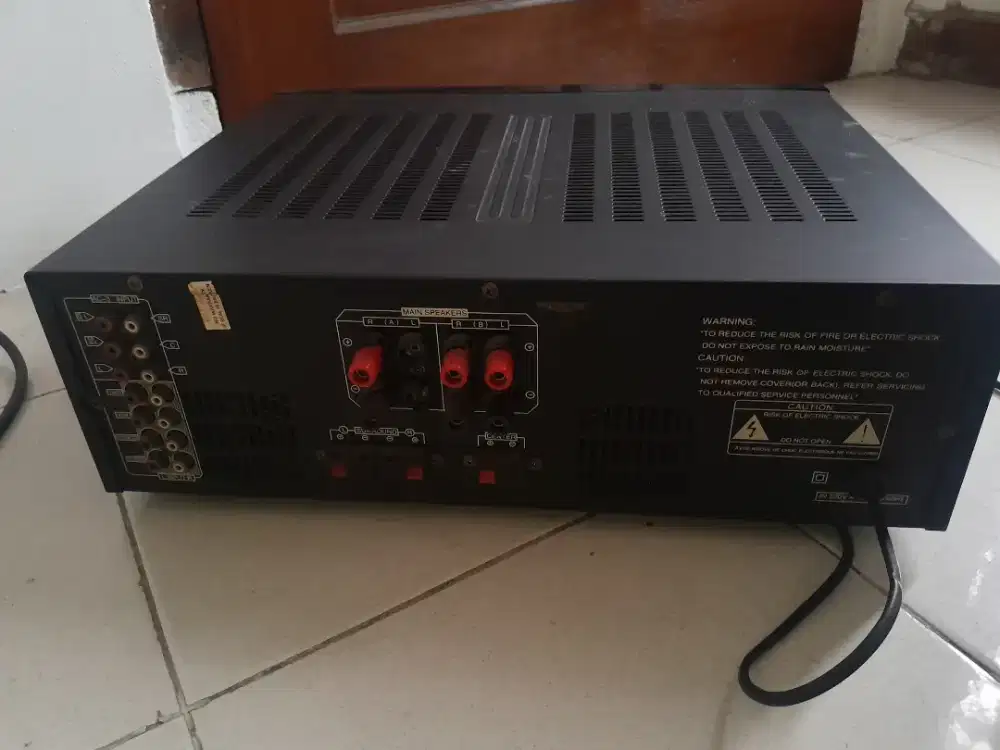 Amplifier nakamichi