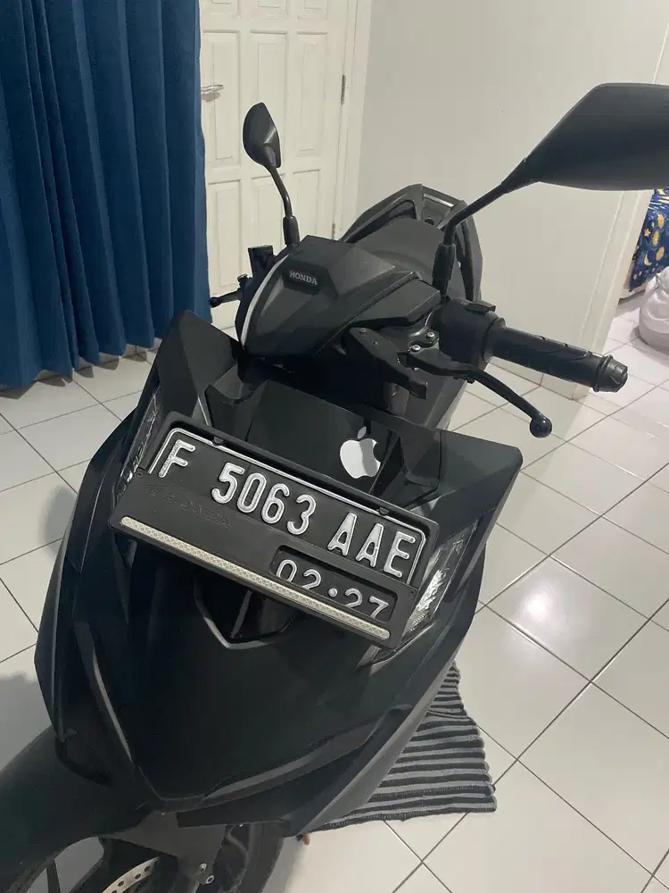 VARIO 160 CBS BLACK
