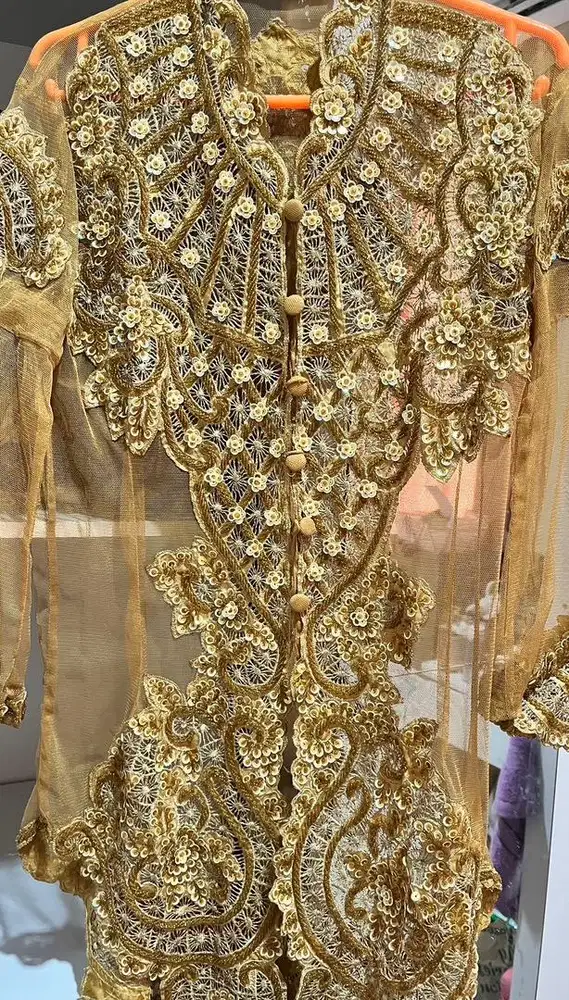 jual kebaya gold lengan panjang