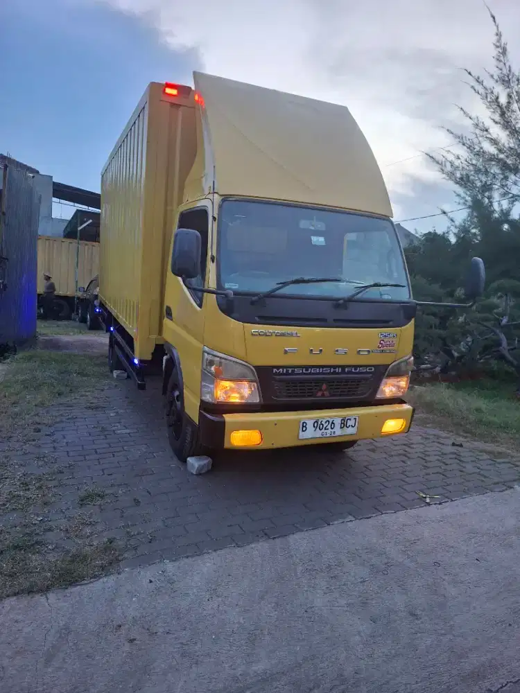 Mitsubishi CANTER 125.PS.FE.74.super speed.Power Stering CDD Box Jumbo