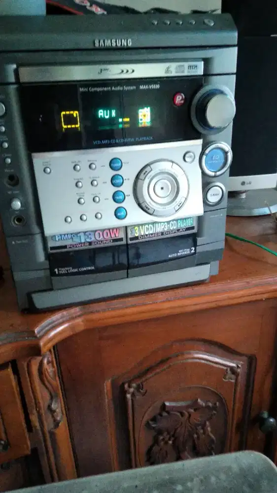 Samsung Mini Compo Suara Normal .Minus Remot .Nego