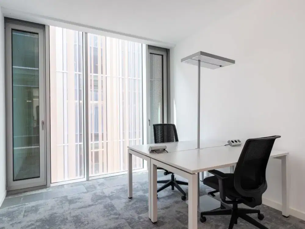 Ruang kantor pribadi sesuai kebutuhan unik bisnis Anda di HQ Bella Terra Lifestyle Center