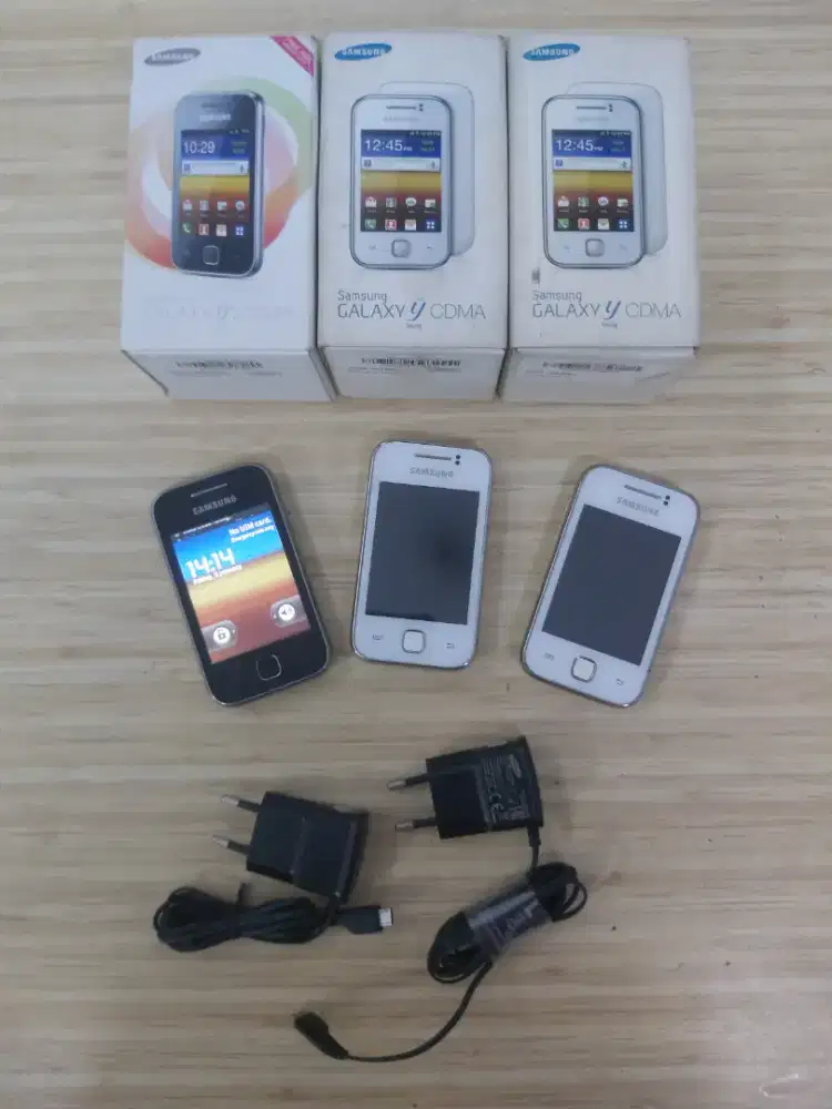 Samsung Young Komplit ada 3 Unit