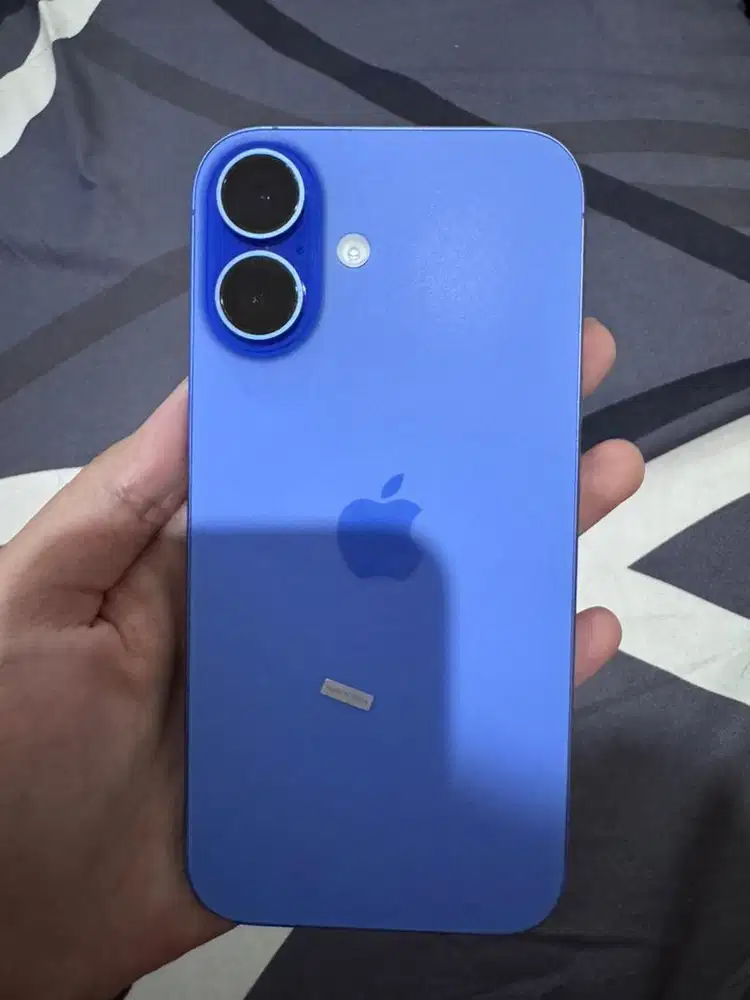 iPhone 16 128GB iBox