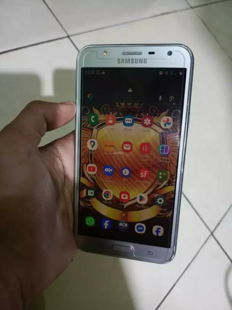 Samsung Galaxy J7 core 2/16GB yatim