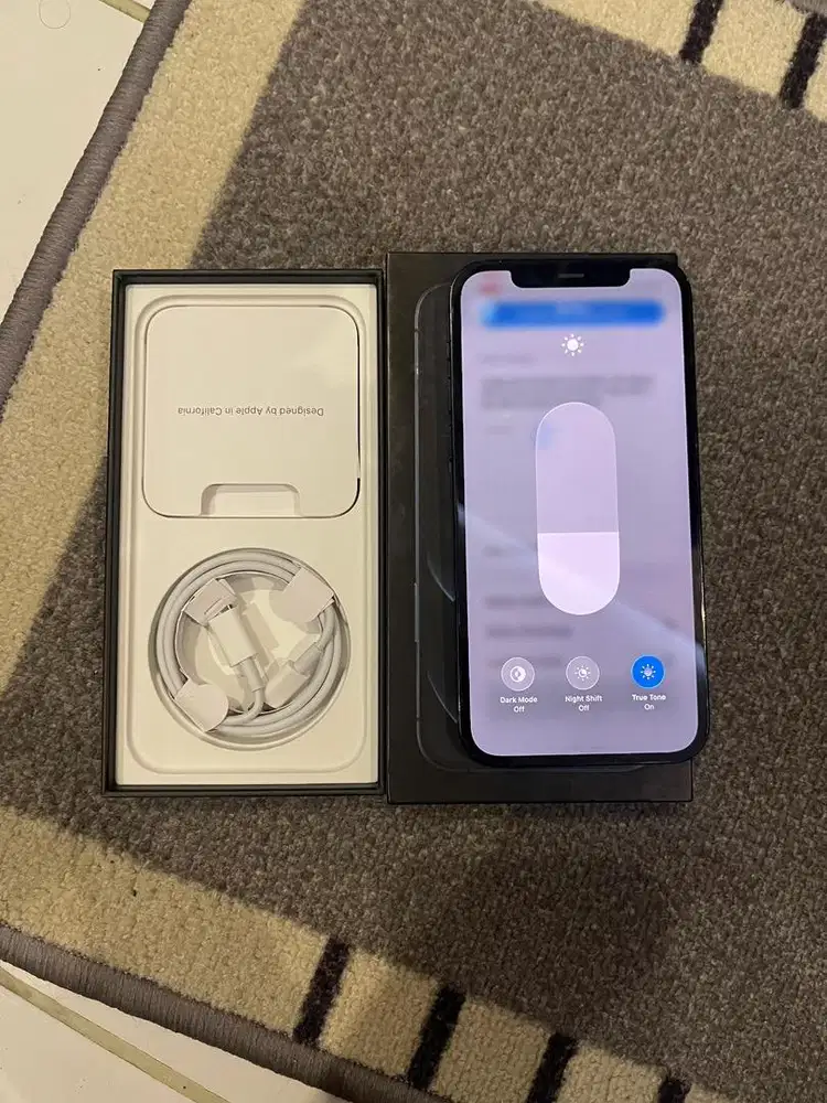 Dijual Iphone 12 Pro 128GB Blue Mulus Lengkap Terdaftar