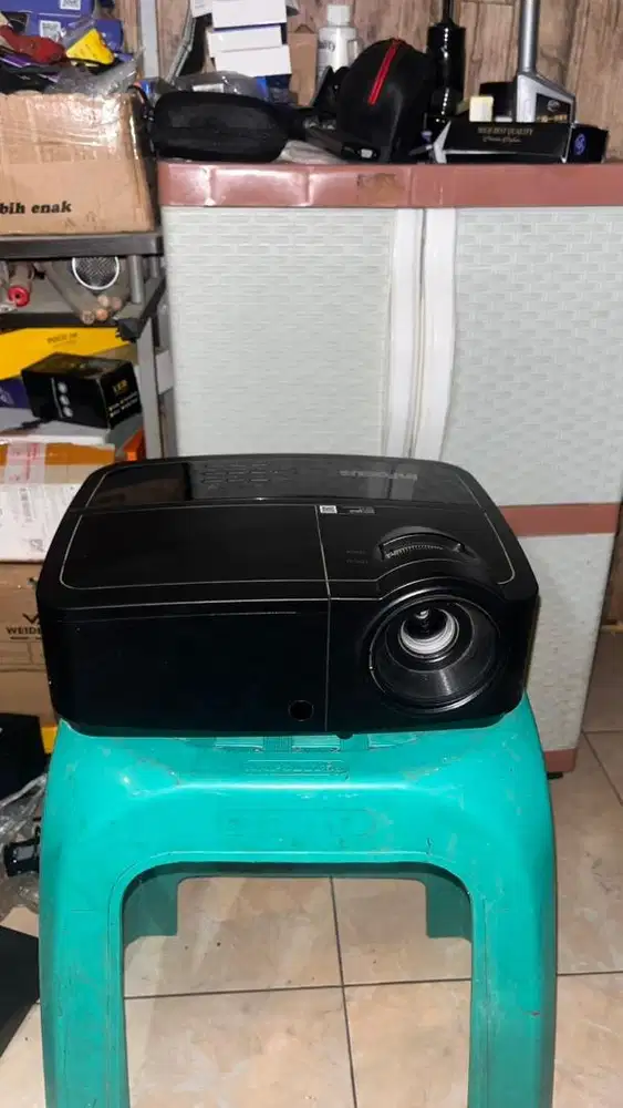 PROJECTOR/PROYEKTOR INFOCUS IN144X