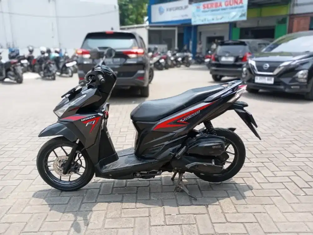 Vario led 2015. Km low Ss lengkap