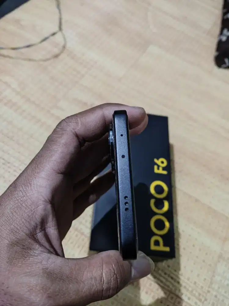 jual santai poco f6 12/512 fullset nominus mulus 98%