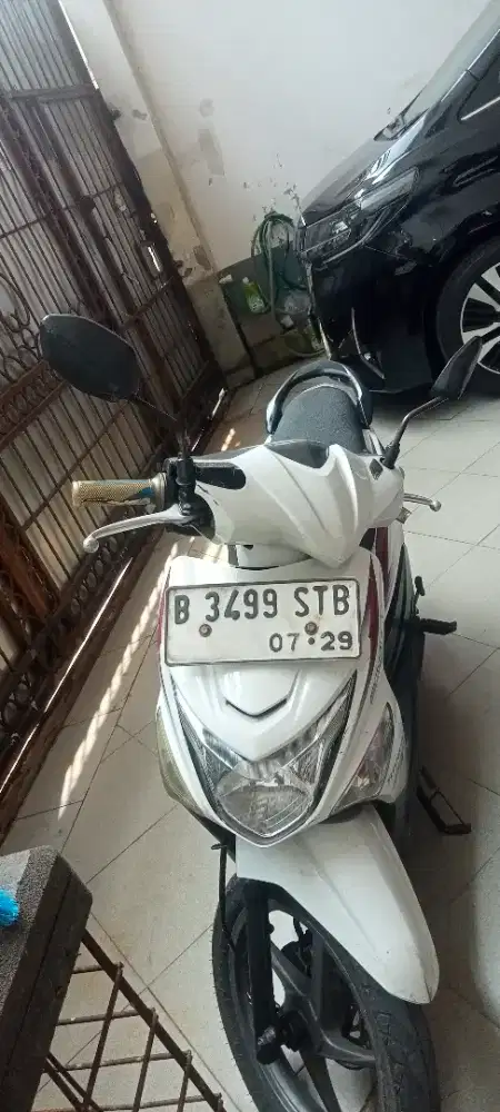 Motor normal pajak hidup pajang