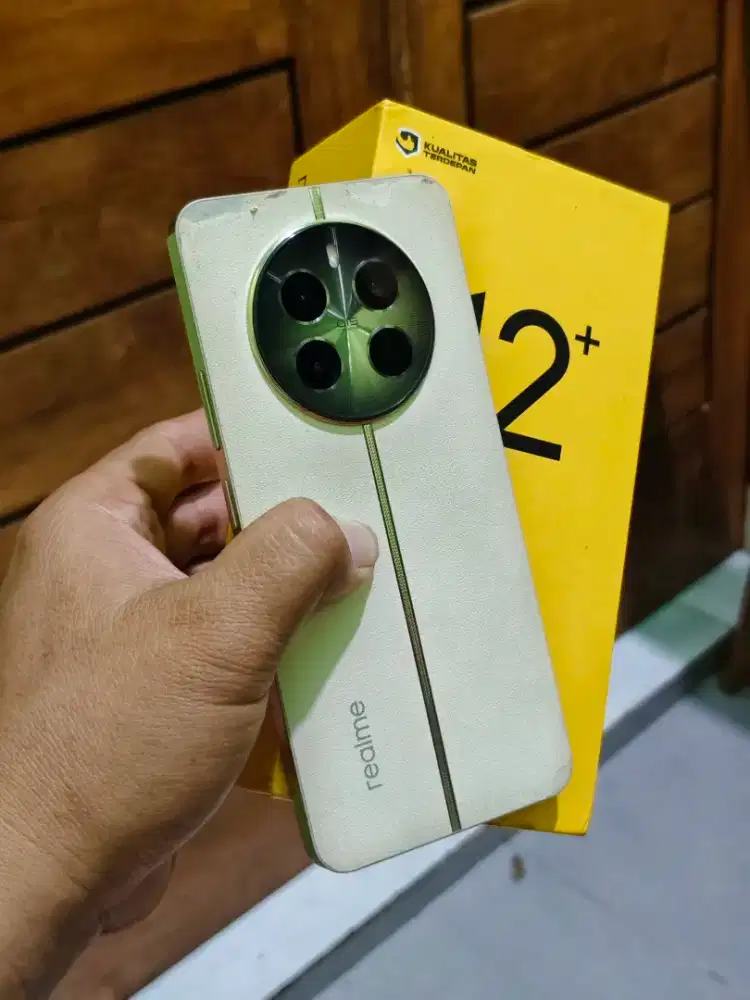 Realme 12+ 5G 8+8/256gb komplit original segel normal NFC