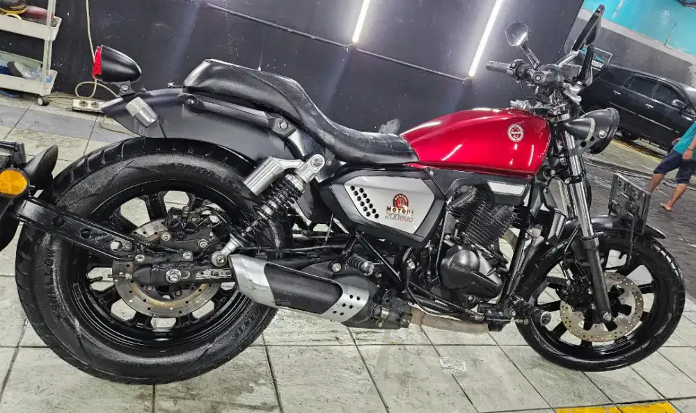 BENELLI MOTOBI EVO 200 TAHUN 2018
