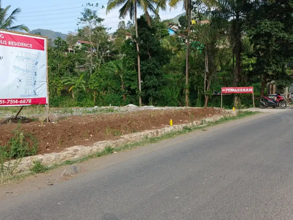 Tanah Jatinangor dekat area Kampus