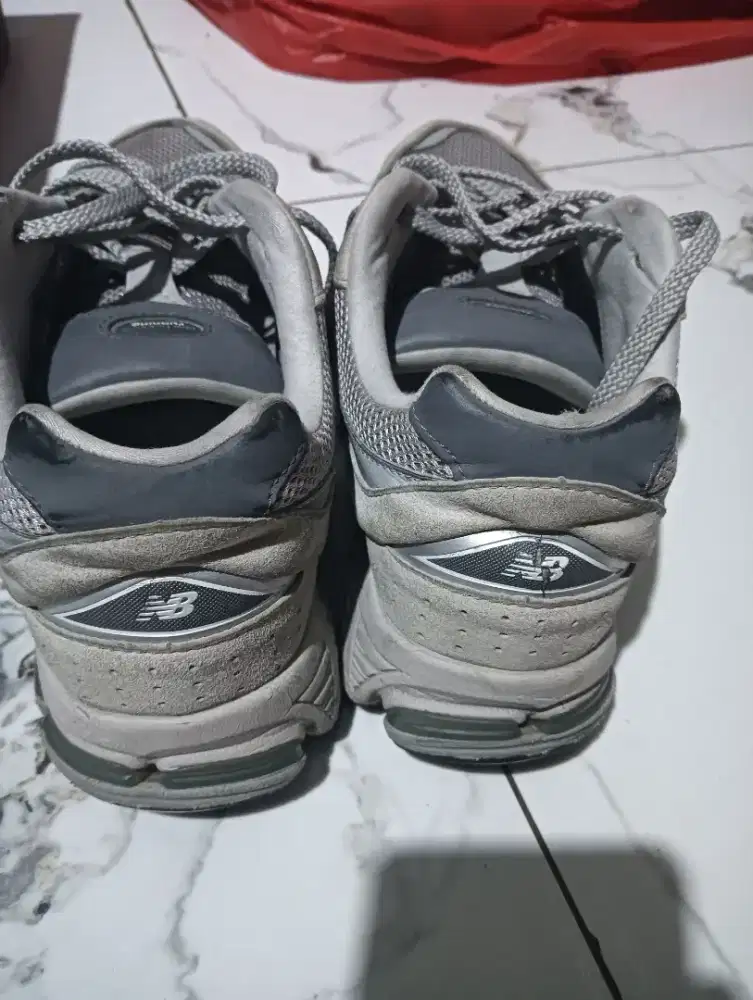 Sepatu new balance UK 42