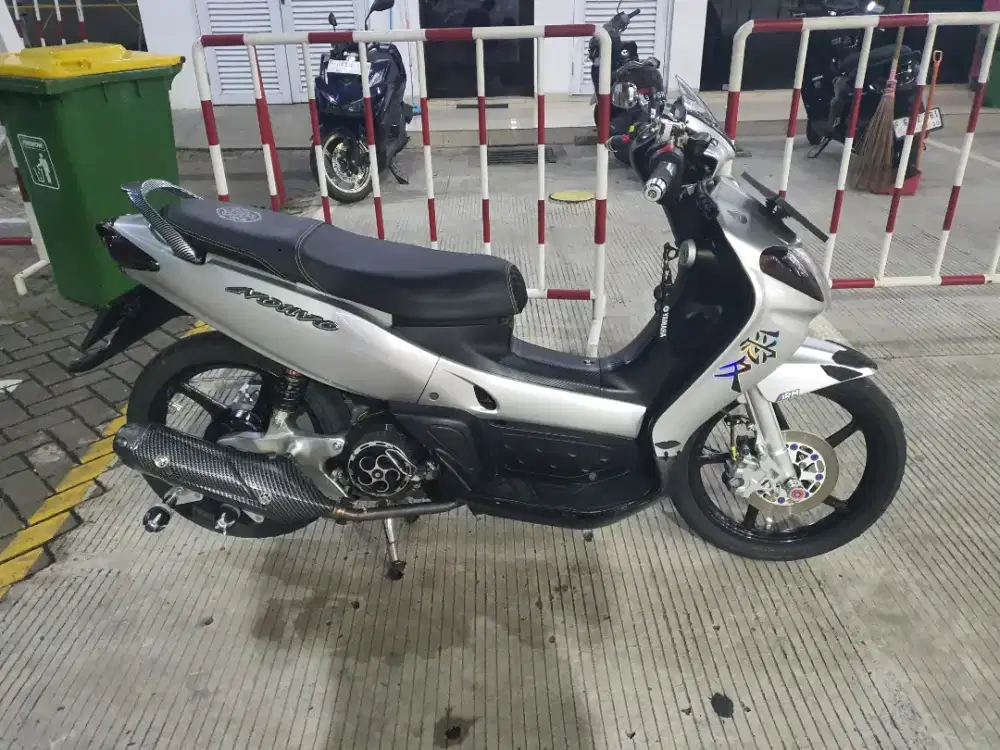 Di jual nouvo lele 2002 mulus terawat