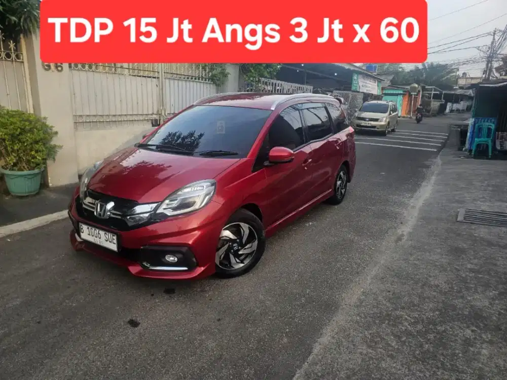 TDP 15 Jt Angs Termurah Mobilio RS CVT 2016 Matic Merah Low Km LikeNew