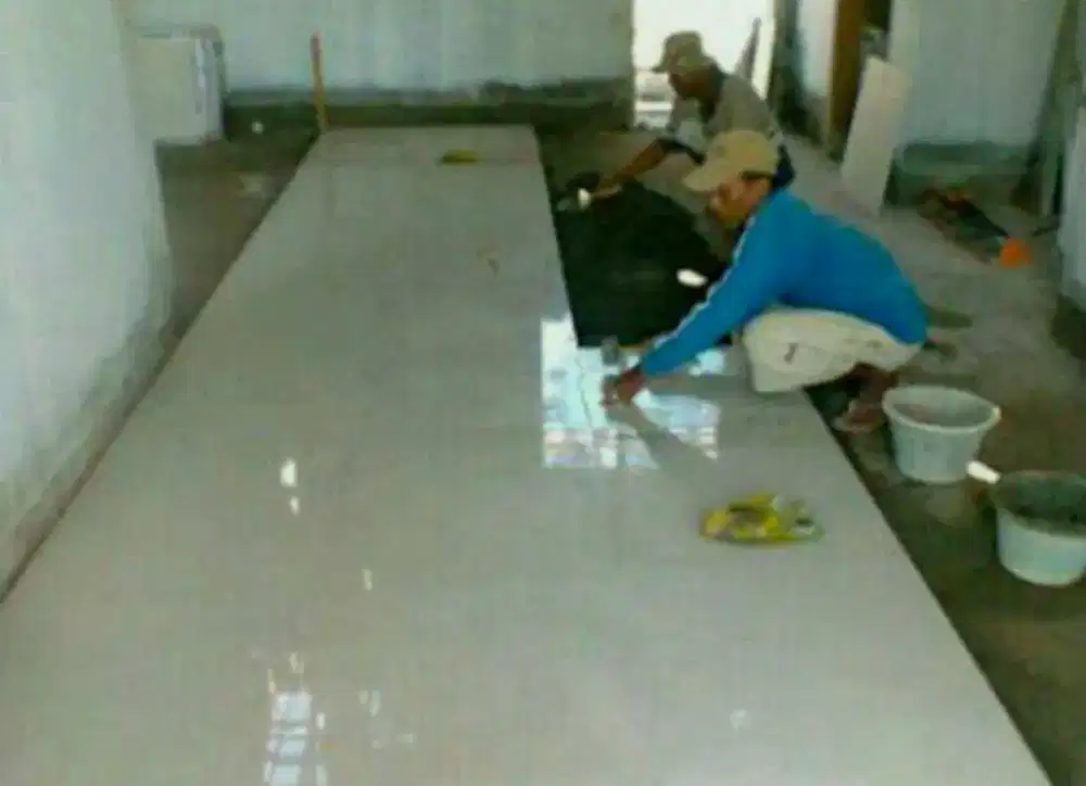 borongan pasang keramik granit dan renovasi rumah