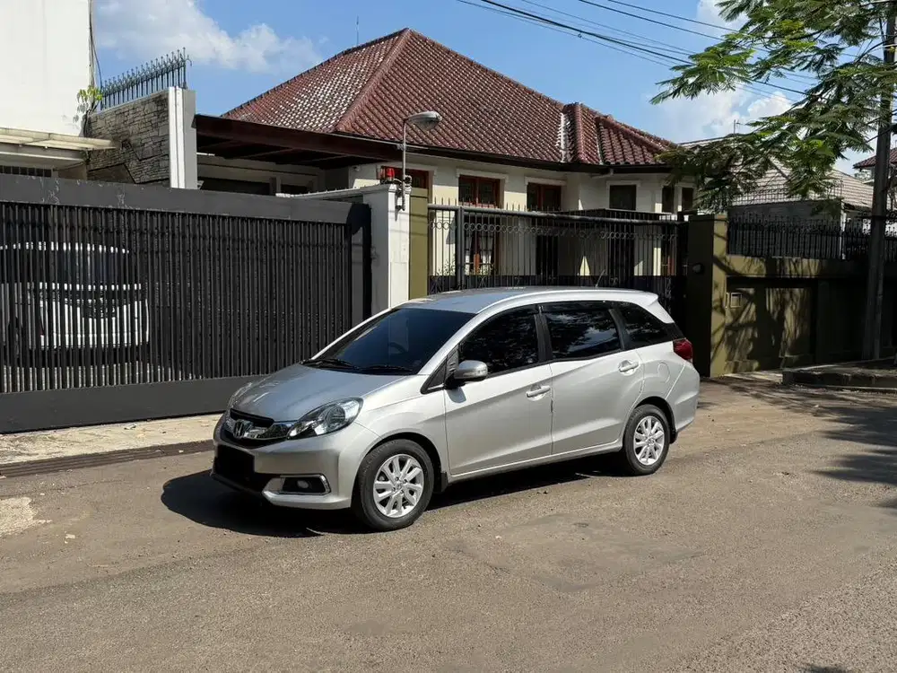 Mobilio E 1.5 manual 2014 Silver || 2015