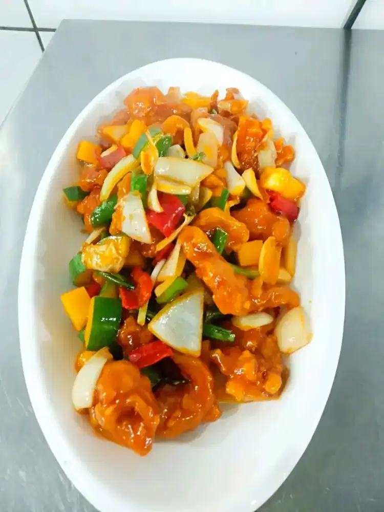 MENCARI PEKERJAAN TUKANG  MASAK/ KOKI