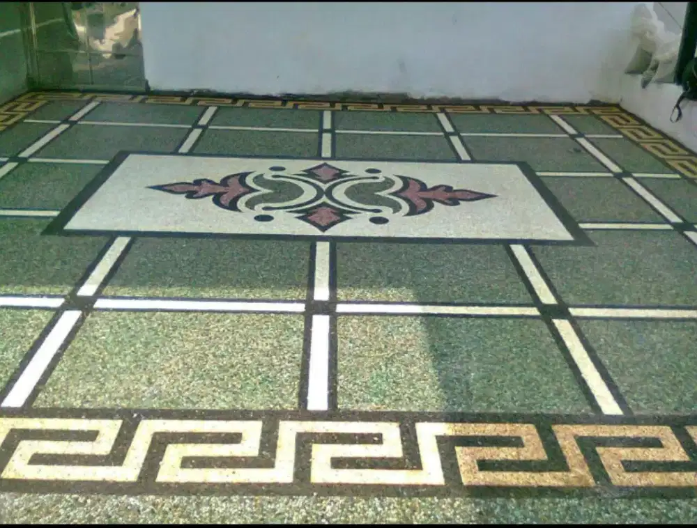 lantai batu sikat