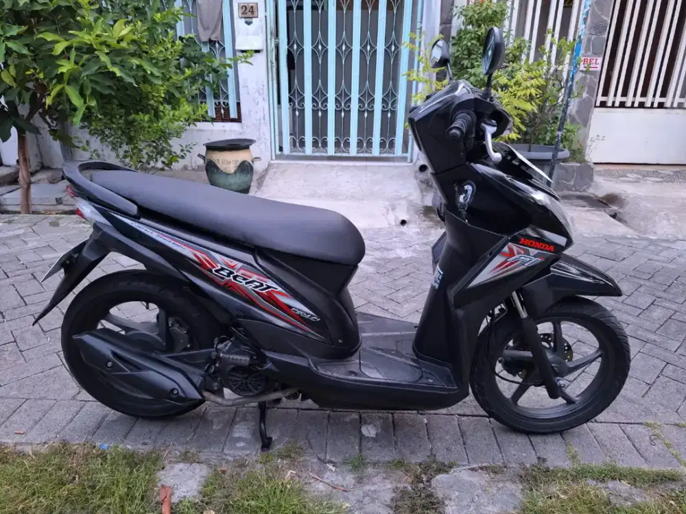 Jual beat 2015 kondisi sgt bagus siap pakai samsat kdg cowek
