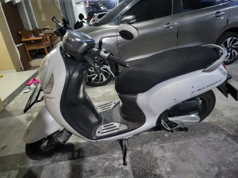 Scoopy 2021 Prestige Keyless