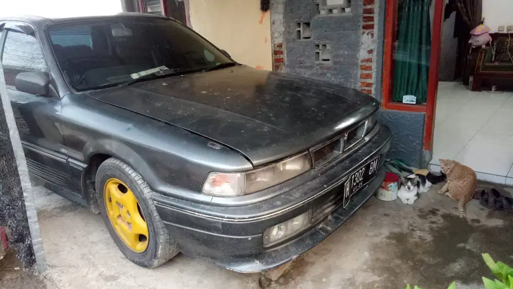 Mitsubishi Eterna 1992 Bensin