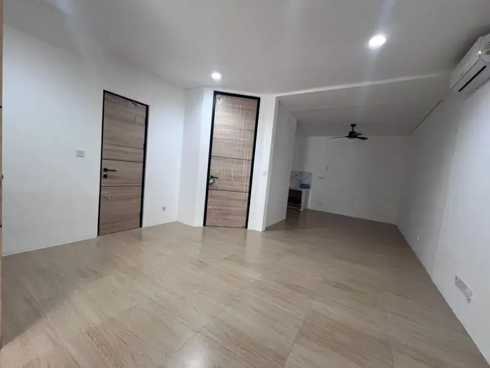 Rumah Dekat Akses Tol & Kawasan Pendidikan di Cendana Essence Lippo Karawaci