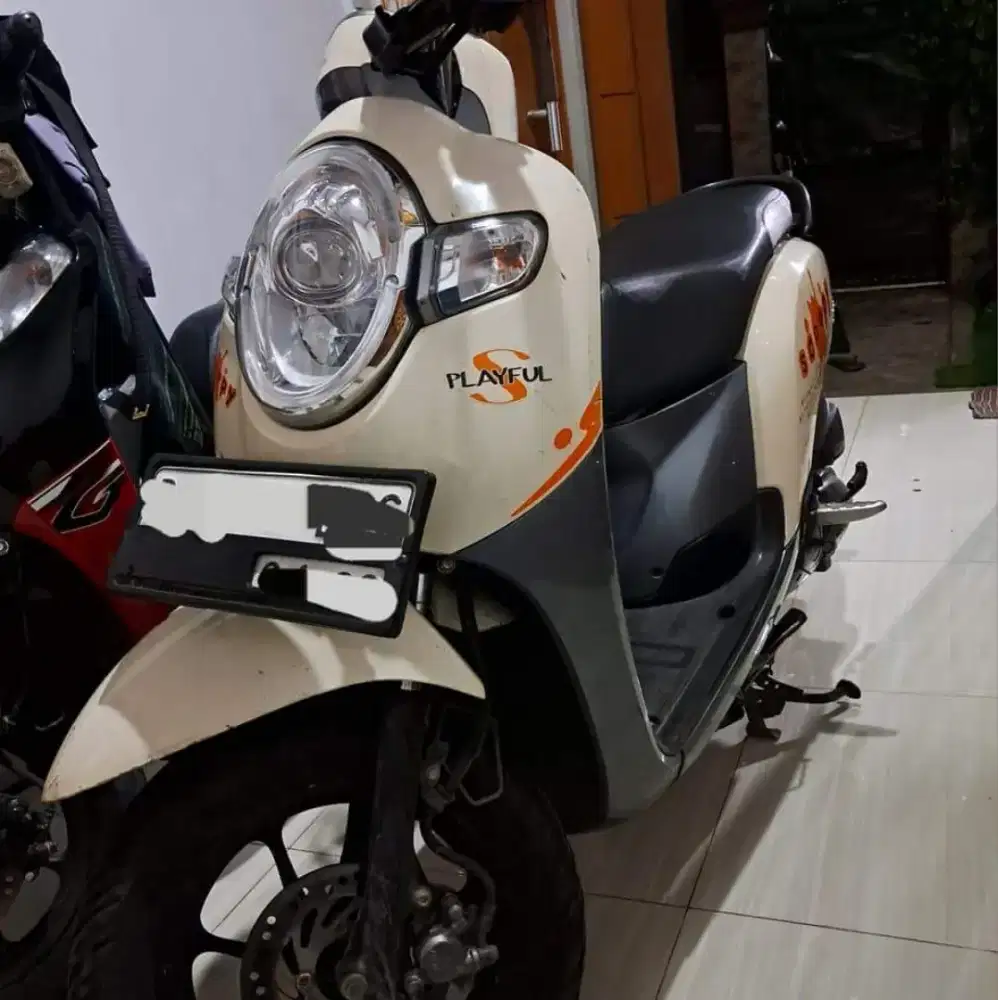 SCOOPY 2017, MOTOR DIJUAL