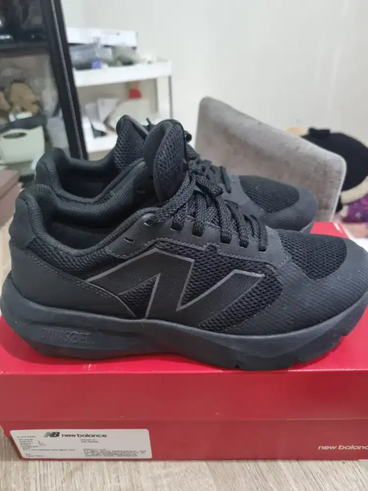 New balance UA800SA1 ori like new