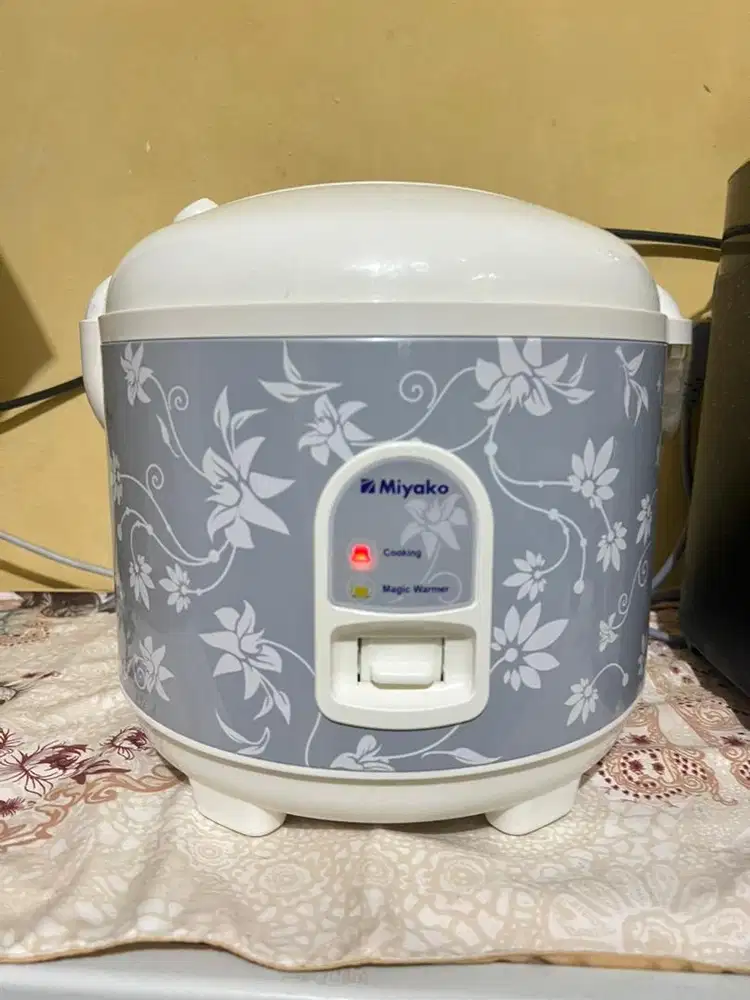 Rice cooker miyako