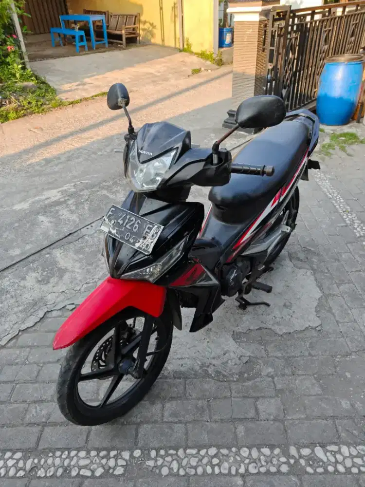 Honda supr 125 THN 2015 plat F Bogor