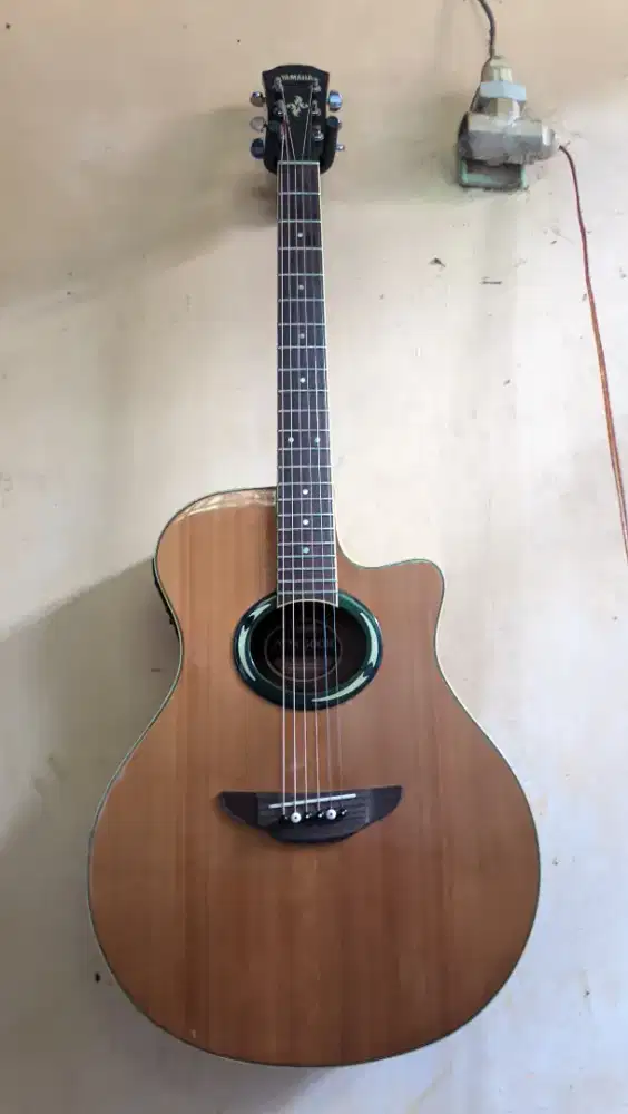 Jual gitar yamaha apx 500ii