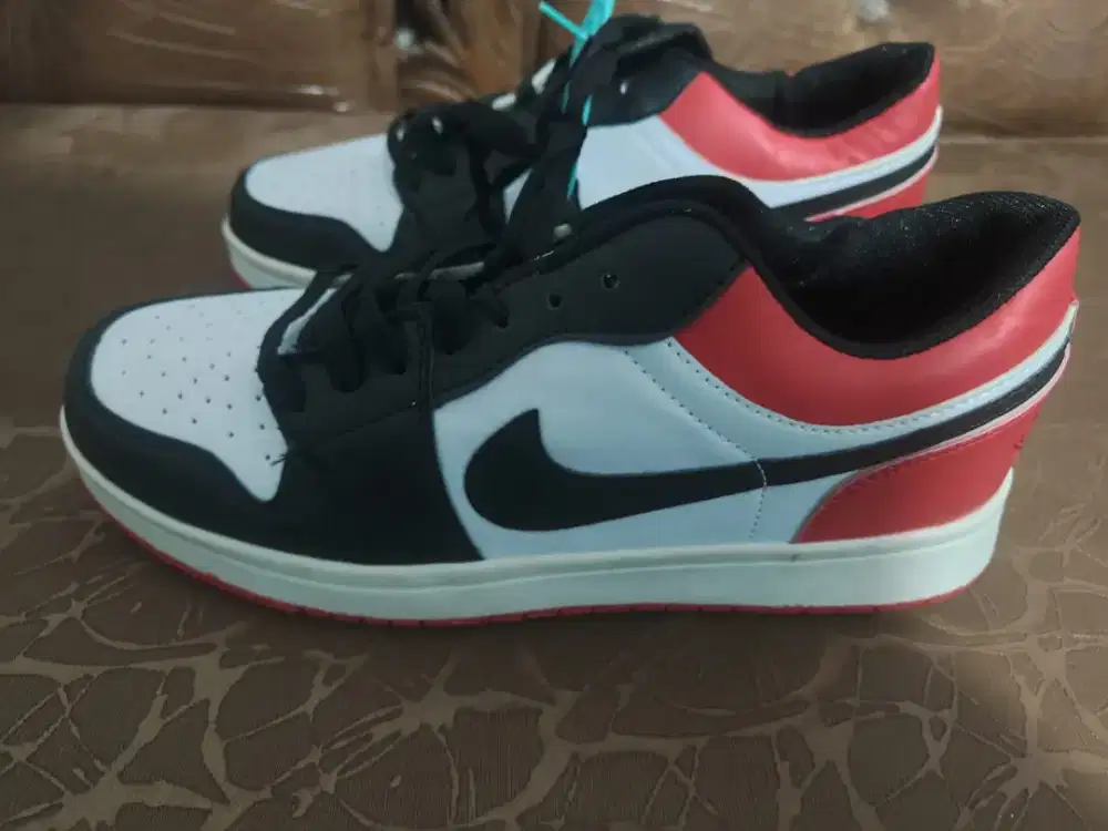 Sepatu Nike Air Jordan low size 41