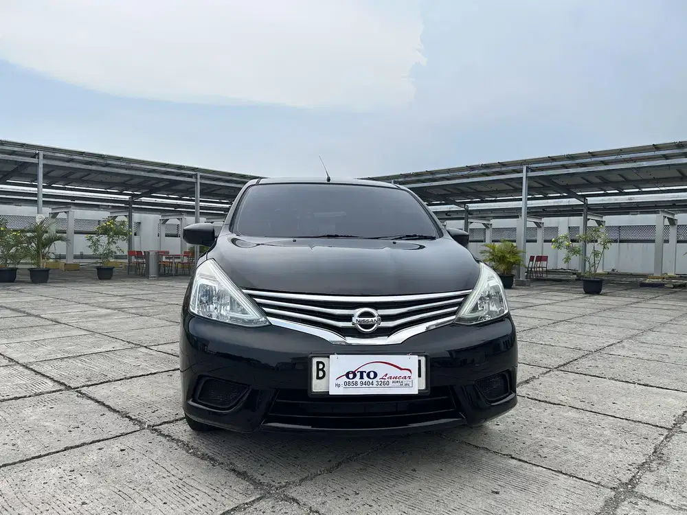 Nissan Grand Livina 1.5 SV matic 2015