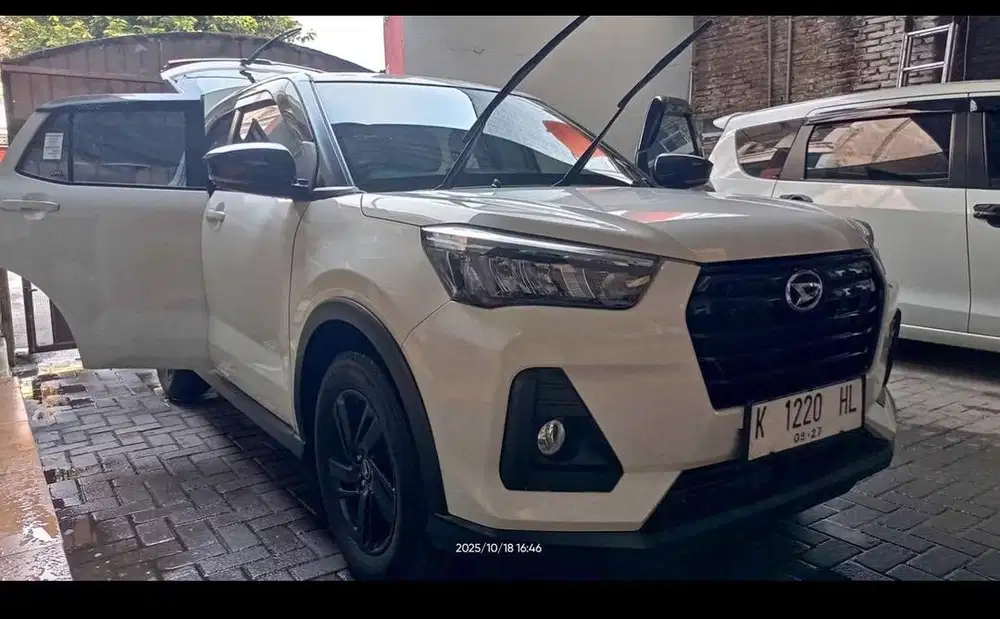 Daihatsu Rocky 1.2 X AT CVT 2022