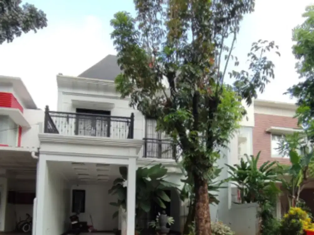 Hunian Cantik Premium di Mahogany Cibubur — Siap Huni, Full Furnished & Baru Renovasi!
