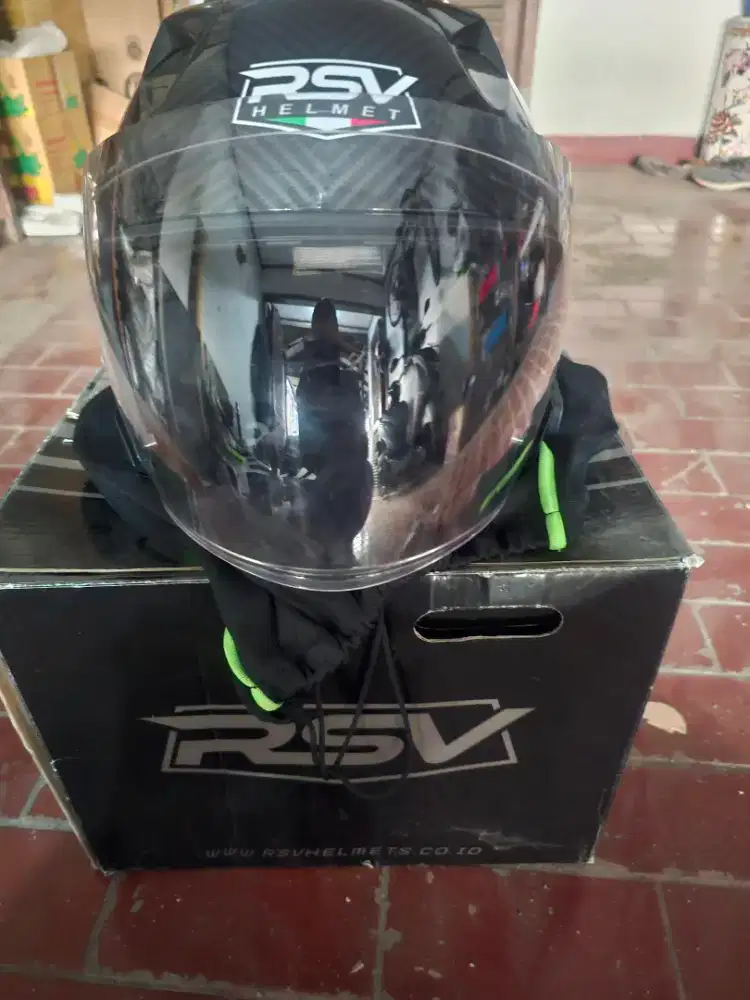 Helm RSV sv300 size XL + intercom retouch X5