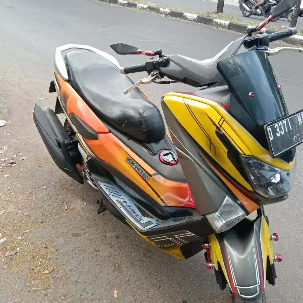 Yamaha NMAX ABS Tahun 2015