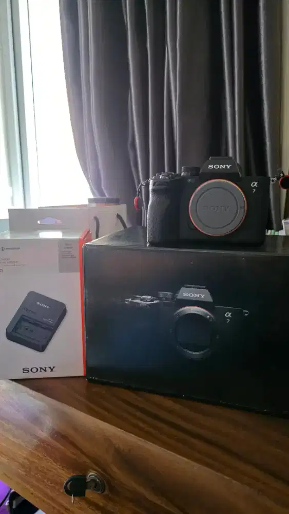 Sony A7iv A7 mark 4 bekas jarang pakai
